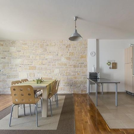 Vila Pietra Dajla Exteriér fotografie