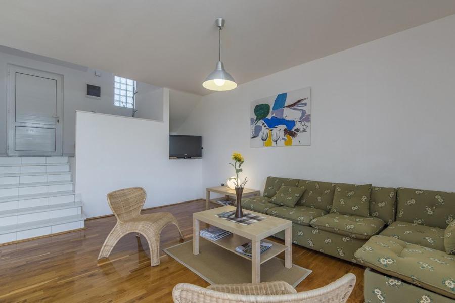 Vila Pietra Dajla Exteriér fotografie